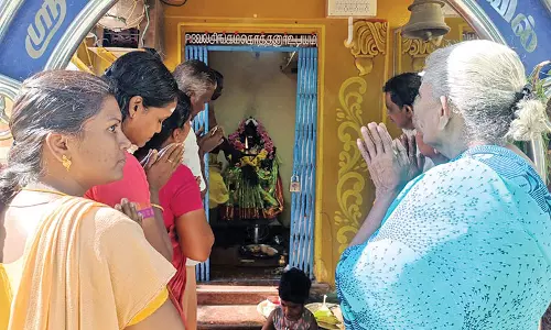 கோவில்பட்டி முத்துமாரியம்மன் கோவிலில் கொடை விழா