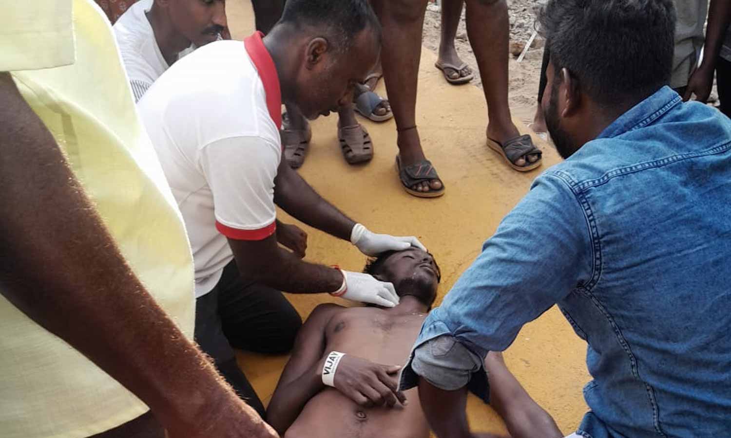 கொடுமுடி அருகே காவிரி ஆற்றில் மூழ்கி கல்லூரி மாணவர் பலி