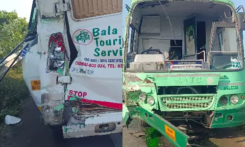 மதுராந்தகம் அருகே சென்னை அரசு பஸ்-வேன் மோதல்: 10 பேர் காயம்