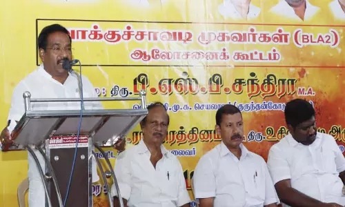 குருந்தன்கோடு மேற்கு ஒன்றிய தி.மு.க. வாக்குசாவடி முகவர்கள் கூட்டம்