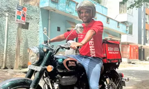 நண்பர்கள் தினத்தை புதுமையாக கொண்டாடிய ஜொமோட்டோ தலைமை அதிகாரி