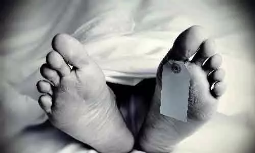 அரசு கல்லூரி பேராசிரியர் மயங்கி விழுந்து சாவு