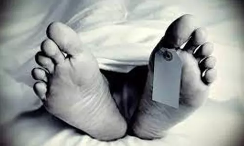 மது அருந்திய இருசக்கர வாகன மெக்கானிக் சாவு