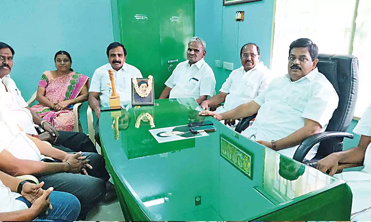 அ.தி.மு.க., பொன்விழா மாநாடு ஆலோசனை கூட்டம் அ.தி.மு.க., பொன்விழா மாநாடு ஆலோசனை கூட்டம்