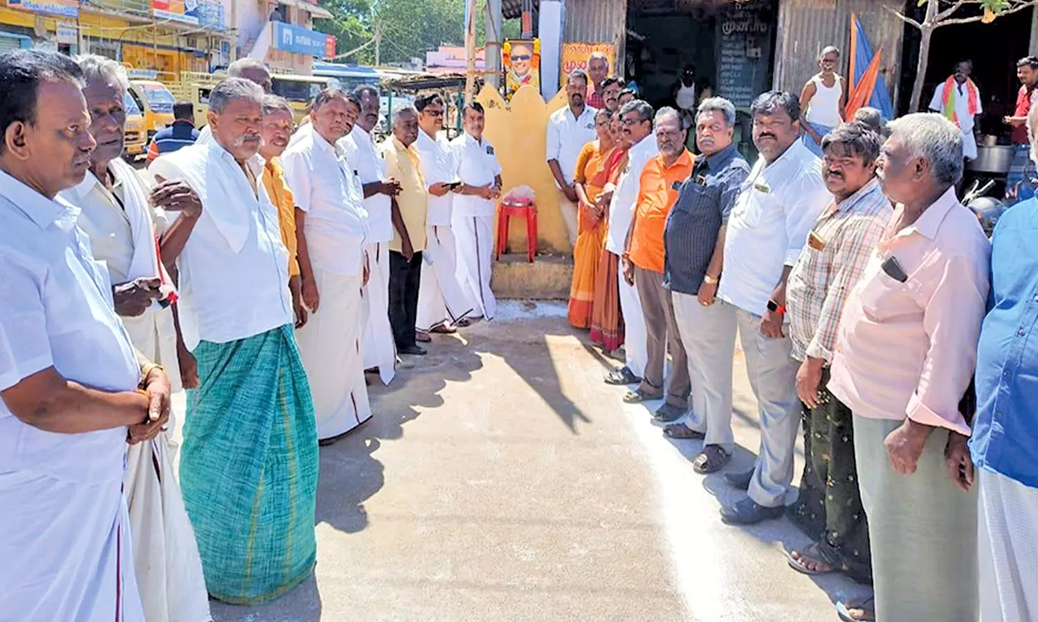 சிவகிரி -வாசுதேவநல்லூர் பகுதியில் தி.மு.க. சார்பில் கருணாநிதி நினைவு தினம் அனுசரிப்பு