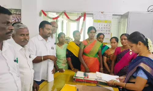 பென்னாகரம் ஒன்றிய குழு தலைவர் மீது  கவுன்சிலர்கள் பரபரப்பு புகார்