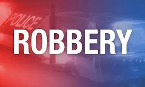 பறக்கை அருகே முத்தாரம்மன் கோவிலில் நகை-பொருட்கள் கொள்ளை