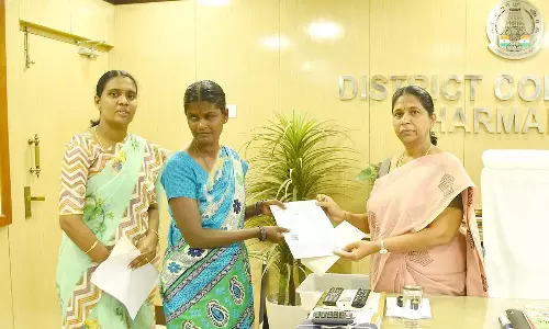 பெண் குழந்தைகள் பாதுகாப்பு திட்டத்திற்கான  72 பயனாளிகளுக்கு வைப்பு தொகை ரசீது