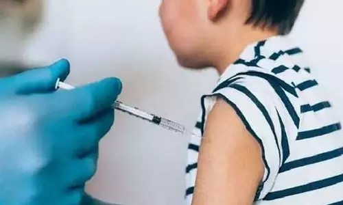 குழந்தைகளுக்கான தடுப்பூசி முகாம்