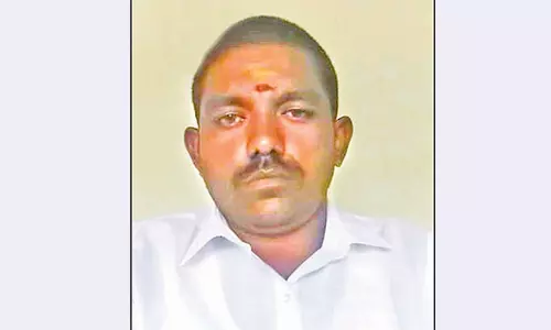 வீரவநல்லூரில் தொழிலதிபர் கொலையில் 5 வாலிபர்கள் கைது