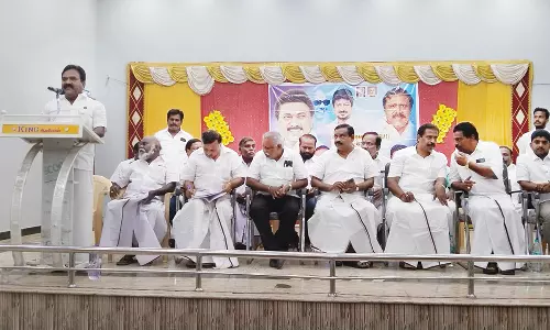 நிலக்கோட்டையில் தி.மு.க வாக்குச்சாவடி முகவர்கள் ஆலோசனை கூட்டம்