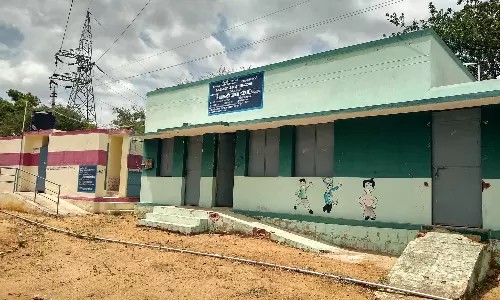 கடமலைக்குண்டு அருகே அங்கன்வாடி கட்டிடம் பயன்பாட்டுக்கு கொண்டு வரப்படுமா?