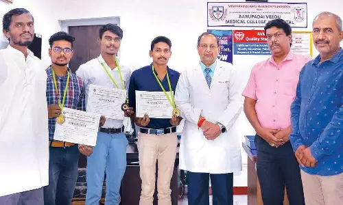 ஆறுபடை வீடு பிசியோதெரபி கல்லூரி மாணவர்கள் சாதனை