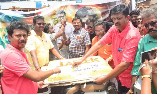 கோவையில் ரஜினி நடித்த ஜெயிலர் படத்திற்கு உற்சாக வரவேற்பு