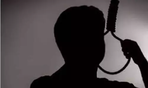 ஆட்டோ டிரைவர் தற்கொலை