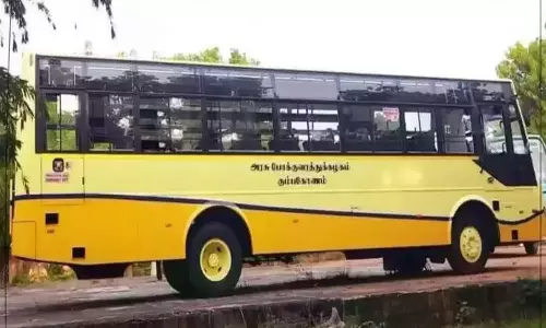 வேலூர் மண்டலத்தில் 12 பழைய பஸ்கள் புதுப்பிக்கும் பணி