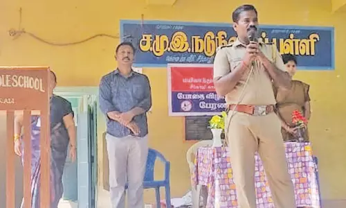 பள்ளி மாணவர்களுக்கு போதை விழிப்புணர்வு நிகழ்ச்சி