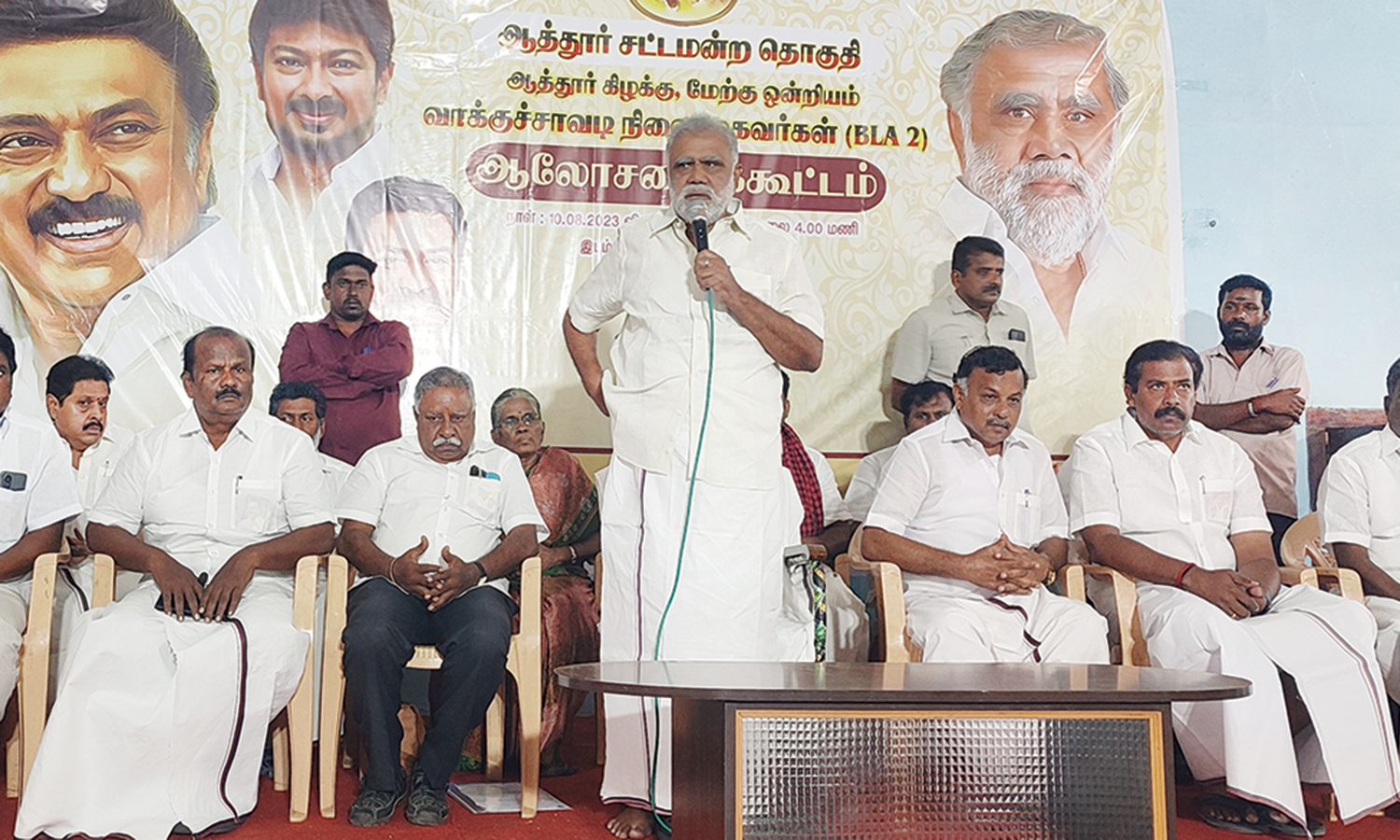 செம்பட்டியில் தி.மு.க. வாக்குச்சாவடி முகவர்கள் ஆலோசனைக் கூட்டம்