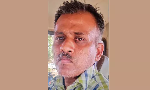 மேலும் 7 மாணவிகள் பாலியல் புகார்- போக்சோ வழக்கில் சிக்கிய அரசு பள்ளி ஆசிரியர் சஸ்பெண்டு