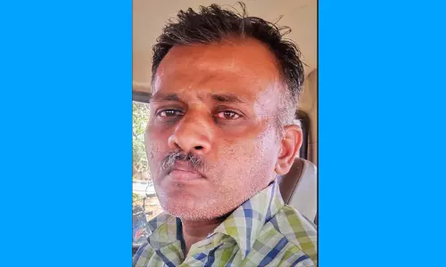 போக்சோ வழக்கில் சிக்கிய அரசு பள்ளி ஆசிரியர் சஸ்பெண்டு