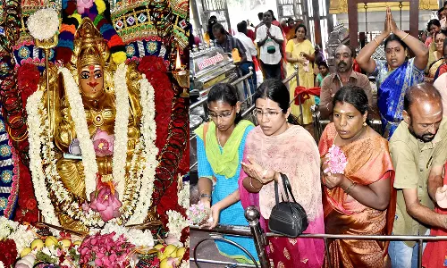 அம்மன் கோவில்களில் அதிகாலை முதலே தரிசனம் செய்ய குவிந்த பெண்கள்