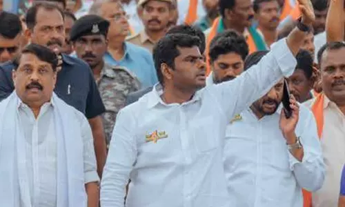 தடுத்த மக்கள்... தகர்த்து கெத்து காட்டிய அண்ணாமலை