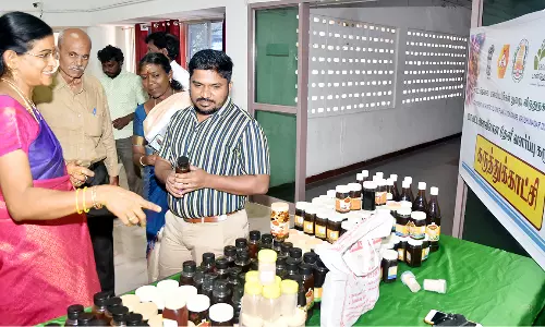 தேன் சந்தைப்படுத்தும் முறைகளை விவசாயிகள் அறிந்து கொள்ள வேண்டும்