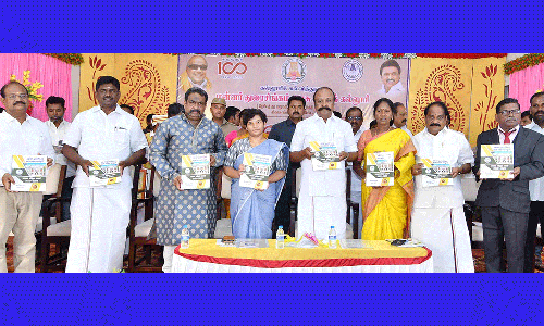 ஏற்றத்தாழ்வற்ற சமுதாயத்தை உருவாக்க கல்வி பெரும் பங்கு வகிக்கிறது