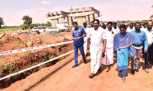 புதிய சாலை அமைக்கும் பணிகள் 20 நாட்களில் தொடங்கப்படும்