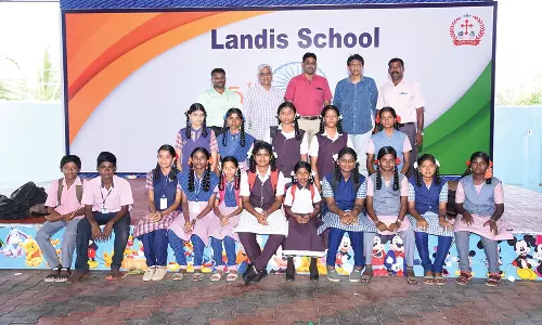 நத்தத்தில் குறுவட்ட அளவிலான சதுரங்க போட்டி