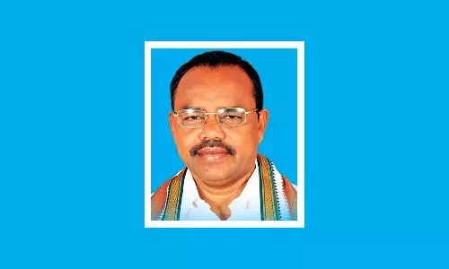 சொரிமுத்து அய்யனார் கோவில் செல்லும் பக்தர்களுக்கு உரிய அனுமதி வழங்க வேண்டும்- முன்னாள் எம்.பி.  ராமசுப்பு வலியுறுத்தல்