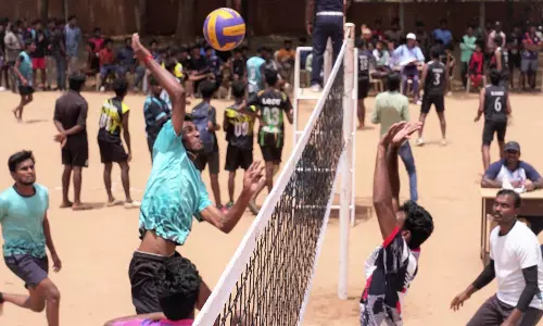 கோவையில் கோலாகலமாக தொடங்கிய ஈஷா கிராமோத்சவம் போட்டிகள்- நூற்றுக்கணக்கான வீரர்கள் பங்கேற்பு