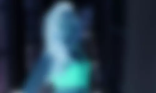 ஒரே பாட்டில் மார்க்கெட்டை திரும்ப பிடித்த நடிகை