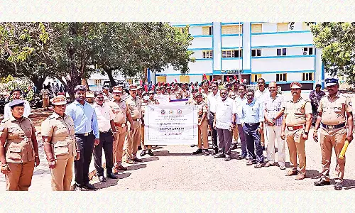 உடுமலை பள்ளி-கல்லூரிகளில் போதை பொருள் ஒழிப்பு விழிப்புணர்வு நிகழ்ச்சி