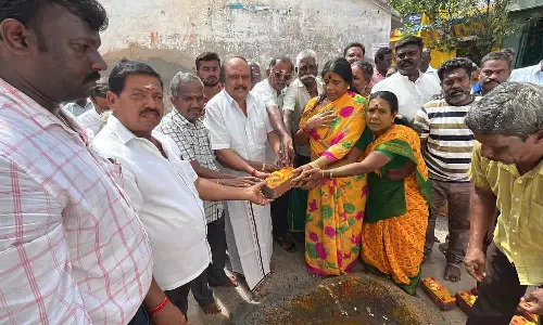 ரூ.21 லட்சம் செலவில் சிமெண்ட் சாலை பணி