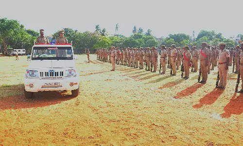 சுதந்திர தின விழா நிகழ்ச்சி நடைபெறும் நாகர்.அண்ணா விளையாட்டரங்கத்தில் 3 அடுக்கு போலீஸ் பாதுகாப்பு