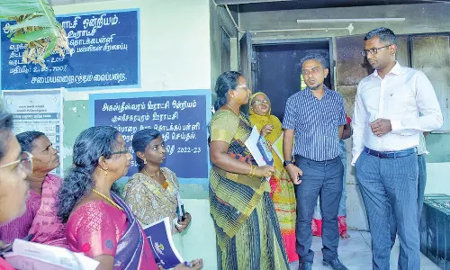 அன்றாட பணிகளை செல்போன் செயலியில் பதிவேற்றம் செய்ய வேண்டும்