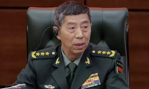 6 நாள் பயணமாக சீனா பாதுகாப்புத்துறை மந்திரி ரஷியா, பெலாரஸ் செல்கிறார்