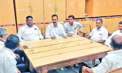 வக்கீல்கள் கோர்ட்டு புறக்கணிப்பு