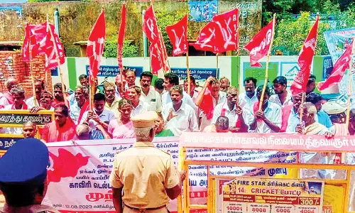 வலங்கைமானில், ஆர்ப்பாட்டம்