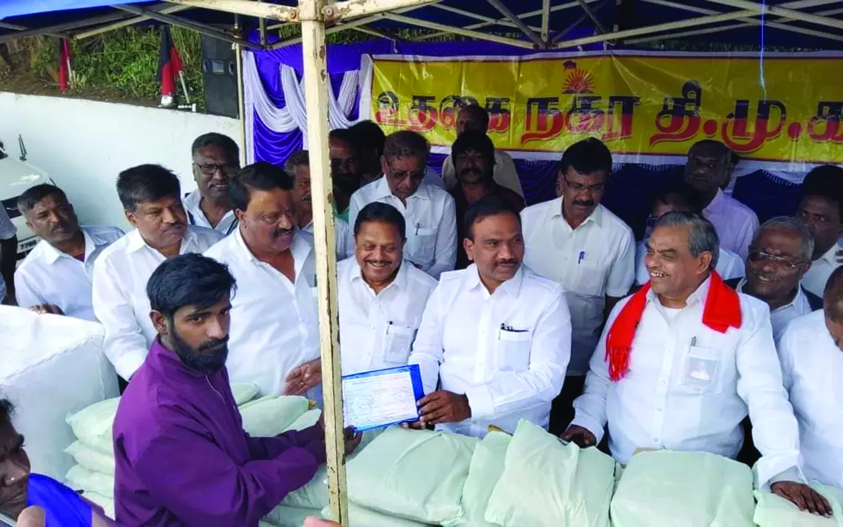 பாராளுமன்ற தேர்தலில் பா.ஜ.க.வை வீழ்த்த ஒன்றிணைய வேண்டும்-ஆ.ராசா எம்.பி.பேச்சு