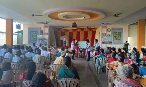 நெல் சாகுபடியில் புதிய தொழில்நுட்பங்கள் குறித்து மாணவர்கள் விளக்கம்