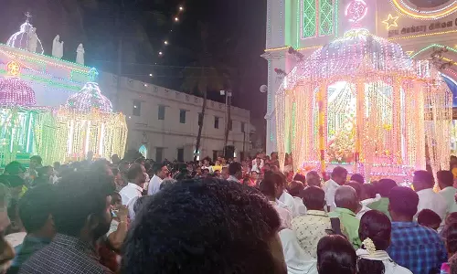 கும்பகோணம் புனித அலங்கார அன்னை பேராலய தேர்பவனி