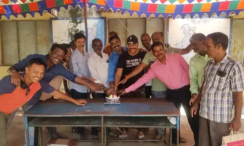 பொன்னேரி அரசு ஆண்கள் மேல்நிலைப் பள்ளியில் பழைய மாணவர்கள் சந்திப்பு