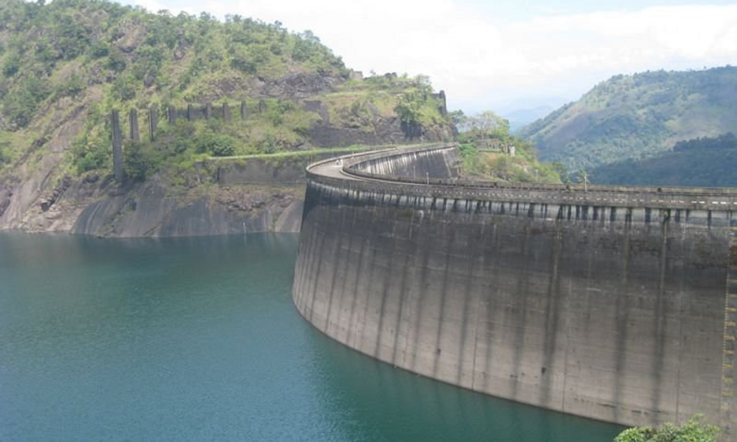 இடுக்கி அணையை பார்வையிட சுற்றுலா பயணிகளுக்கு அக்.31ந் தேதி வரை அனுமதி நீட்டிப்பு