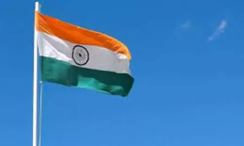 பெரம்பலூர் நீதிமன்ற வளாகத்தில் சுதந்திர தினவிழா