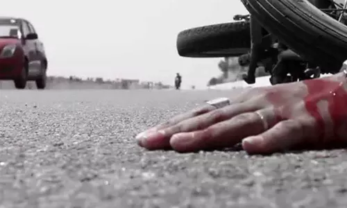 சாத்தூர் அருகே கோர விபத்து: கார் கவிழ்ந்து தாய், மகன், மகள் பலி