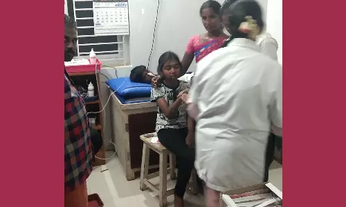 அம்மாபேட்டை அருகே விஷக்கொட்டை சாப்பிட்டு சிகிச்சையில் இருந்த மாணவ-மாணவிகள் குணமடைந்தனர்