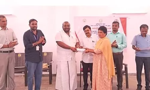 கோத்தகிரியில் ரூ.38 லட்சம் மதிப்பில் தொழில்முனைவோருக்கு கடன் உதவி