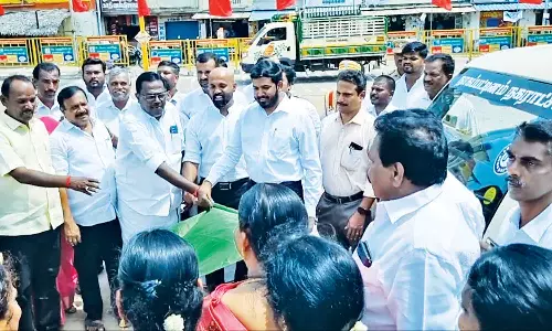 குப்பைகளை அகற்ற 23 புதிய வாகனங்கள்